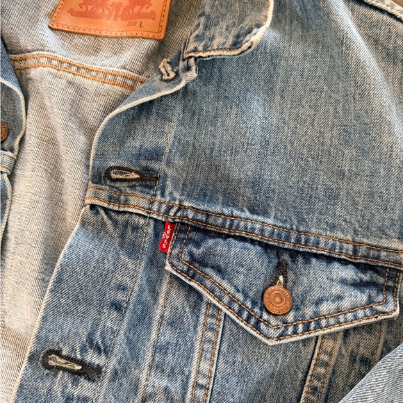 Levi's Light Blue Denim Jacket - Picture 4 of 5